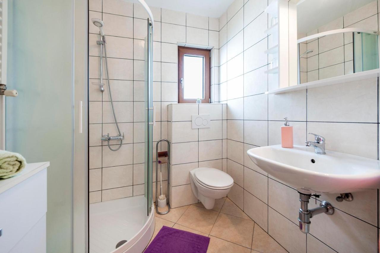 Apartments Adria Ровинь Экстерьер фото