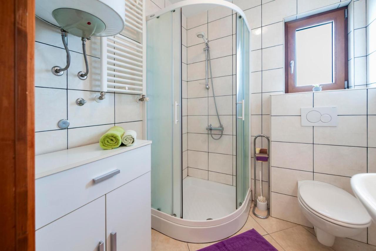 Apartments Adria Ровинь Экстерьер фото