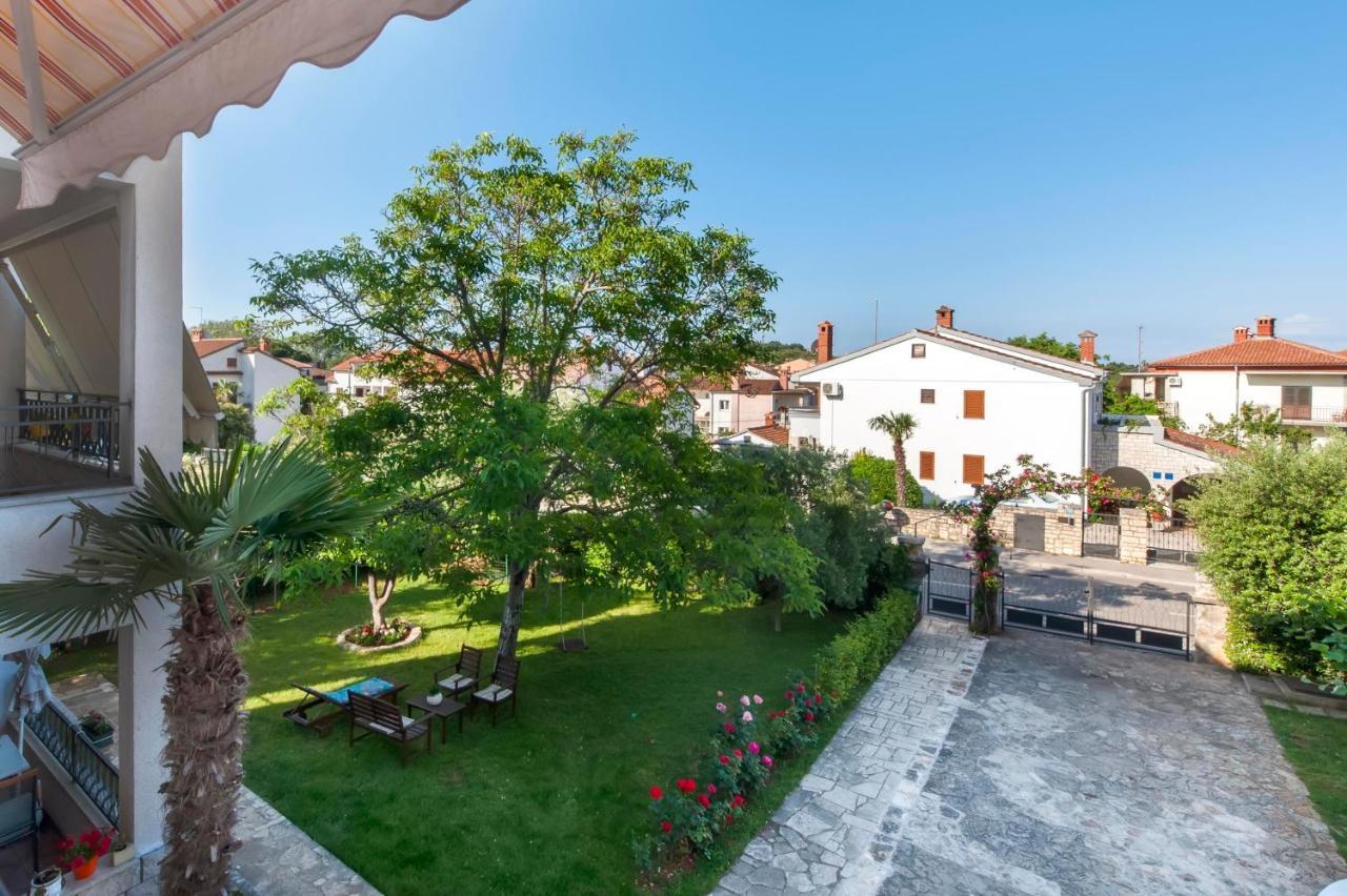 Apartments Adria Ровинь Экстерьер фото