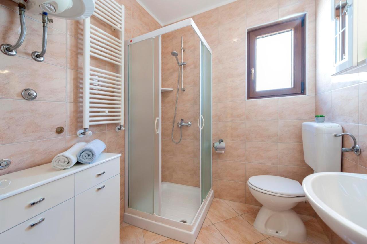 Apartments Adria Ровинь Экстерьер фото