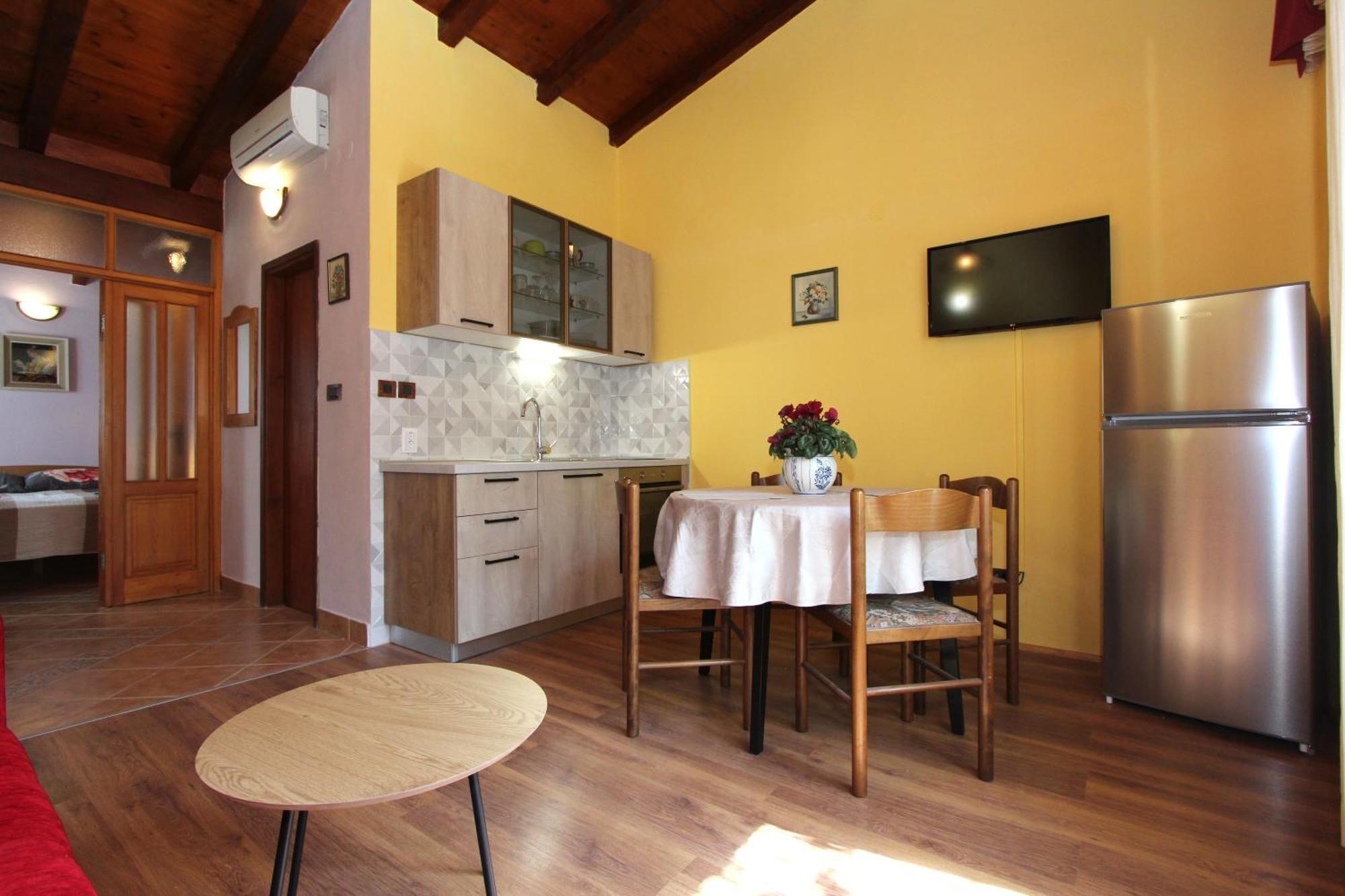 Apartments Adria Ровинь Экстерьер фото